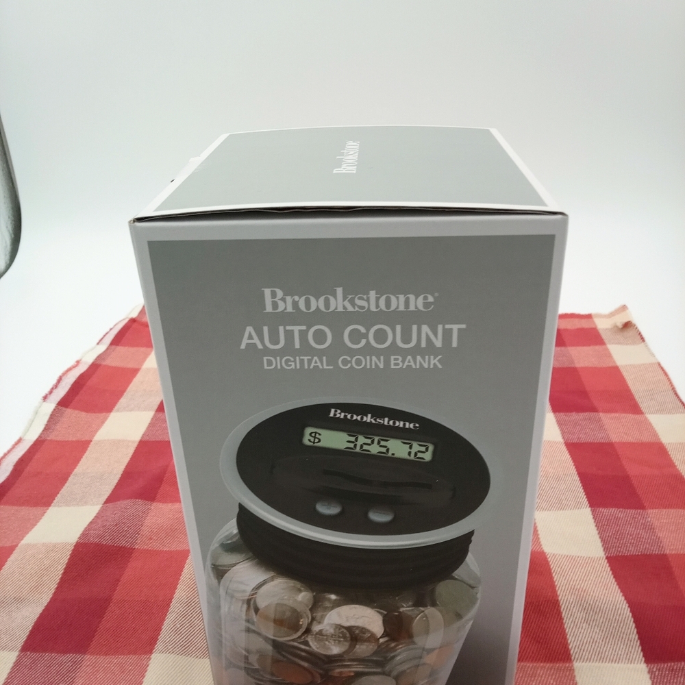 Brookstone Digital Coin Counting Bank NIB - Picture 4 of 6
